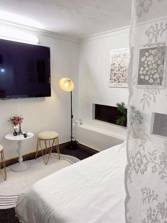 The Grand Diamond C - Modern Apartment Near Tuoi Tre Park 하노이 외부 사진